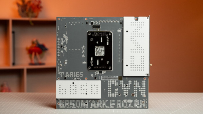 打造纯白美学 七彩虹CVN B850M ARK方舟主板与“御三家”一争高下