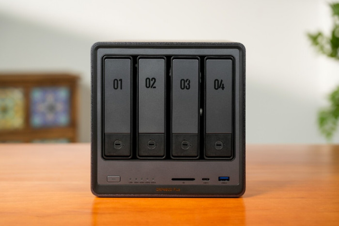 顶尖家用NAS标准是什么？绿联DXP4800 Plus用全能体验解答